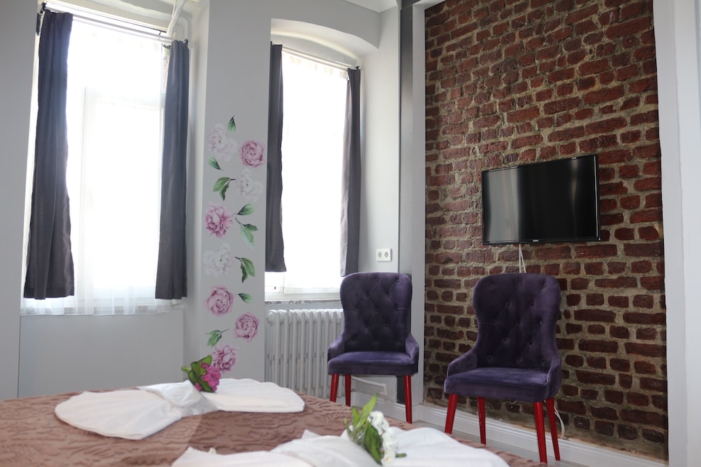 Taksim Green House Hostel