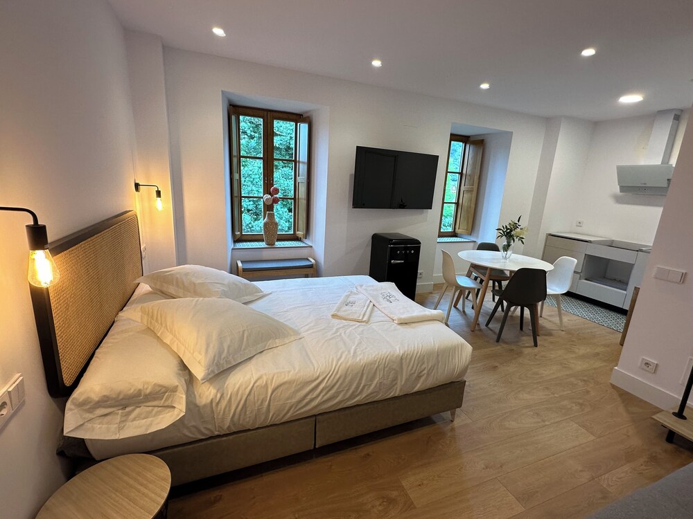 Loben Apartamentos