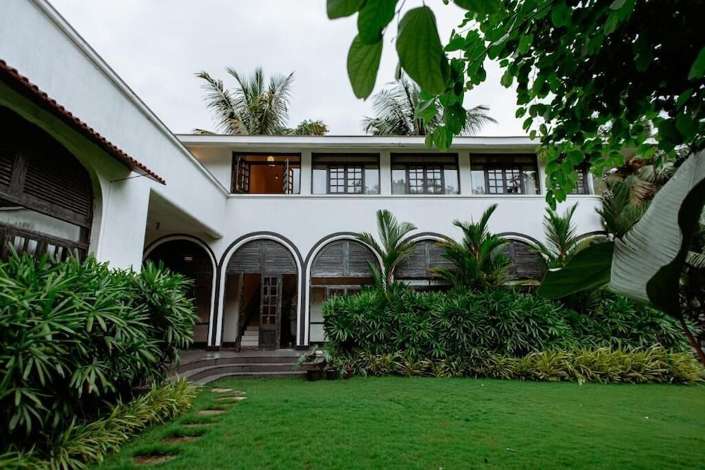 Viraam Estate by RÊVE Escapes - Premium 4 BHK Villa Near Anjuna Beach
