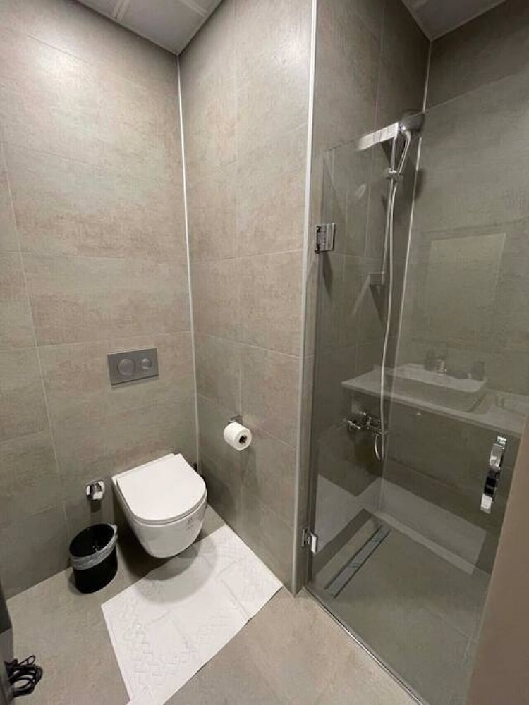 Lovely 1-bedroom Suite Apartment Near Mall of Istanbul