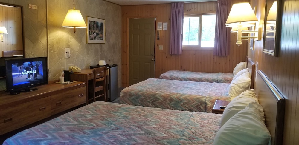 Red Ranch Motel