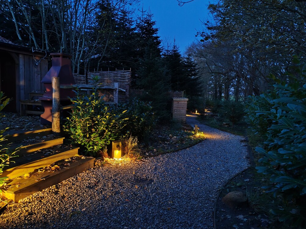 Hayne Barn Estate - Private Estate : 6 Eco Lodges - 1 Studio