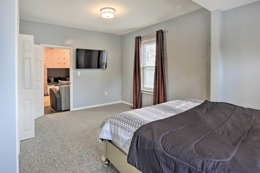 Updated Linden Home: Visit NYC & Newark!