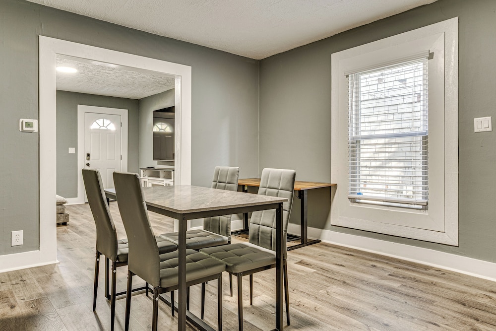 2 Mi to Mass Ave: Convenient Townhome w/ Yard!