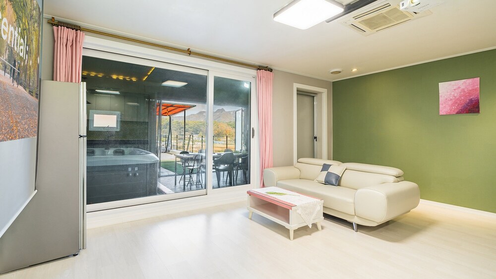 Yeongwol You and I Spa Pension