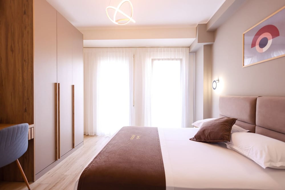 Grandstay Urban Three