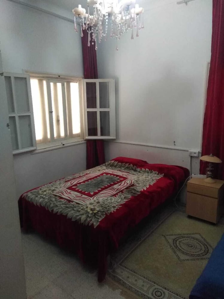 AliWali Room near Airport Tunis Carthage
