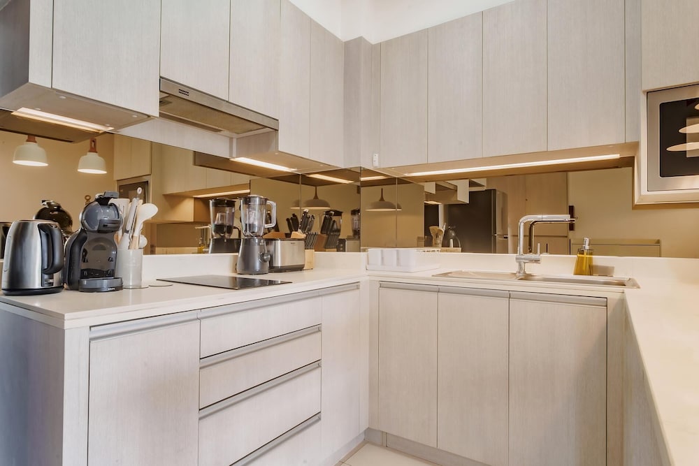 Cassia Exclusive Lake View Condo, Bang Tao Beach