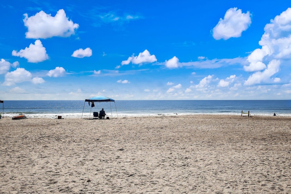 Fernandina Beach Vacations - 391 S Fletcher Ave C 3 Bedroom Townhouse by RedAwning - Property Image 51