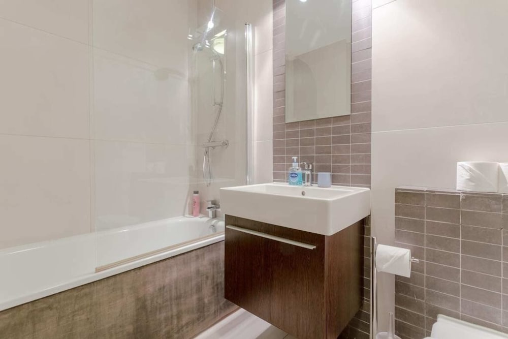 Incredible, Modern Apartment in South Kensington