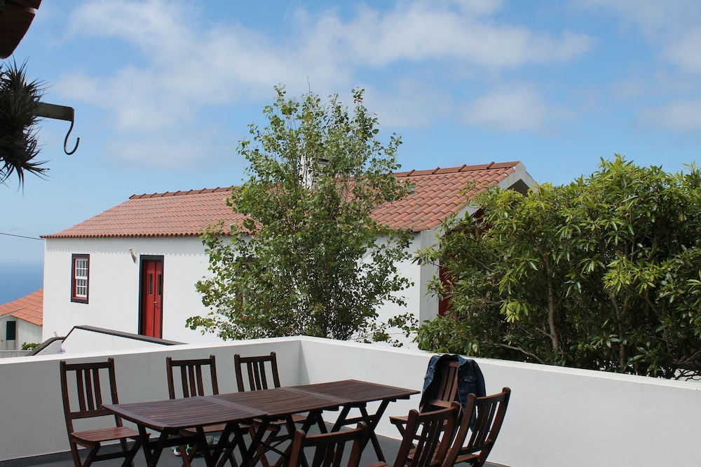 Casas D'Arramada - Rural Tourism view 3