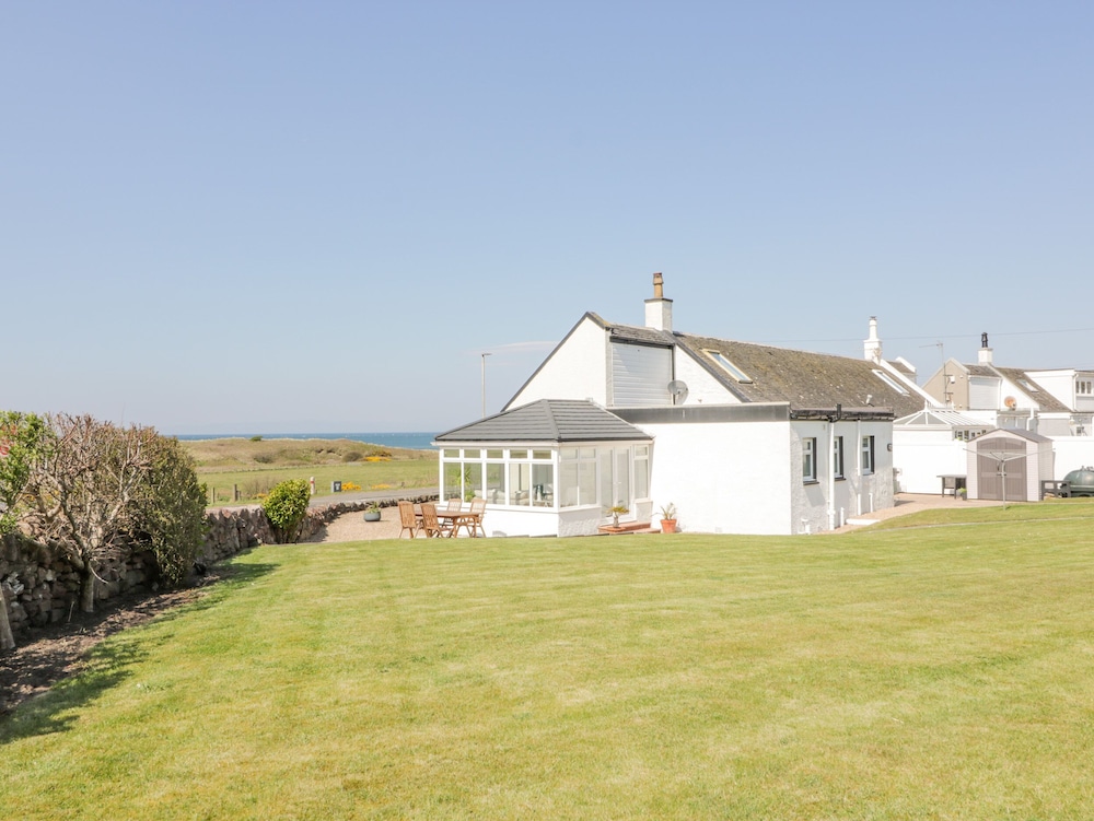 Ailsa Shores