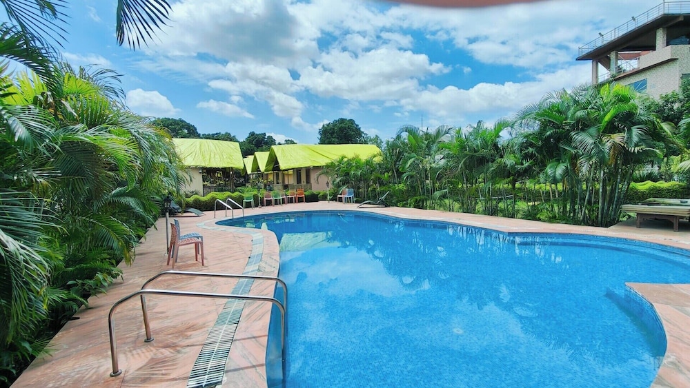 Corbett Cottage Resort
