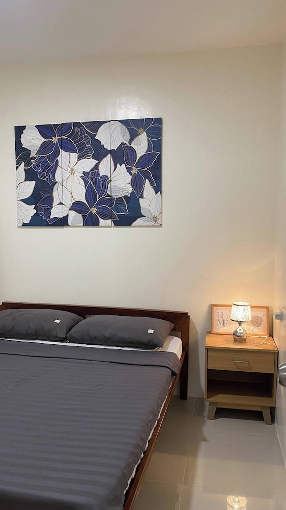 Peaceful 2BR Home in Gensan - AC, Wifi, Netflix, Patio & Free Parking