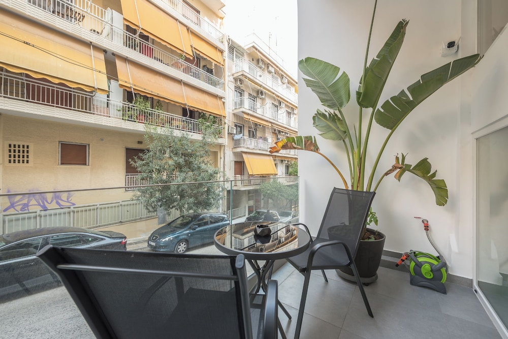 Athens Secluded Apartments