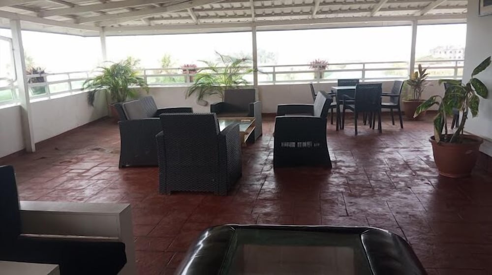 Chakaville Beach Resort