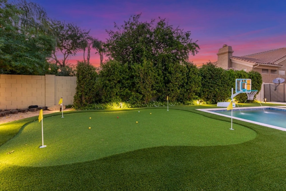 Anderson LUX Estate Private Bar Pool Sleeps 12