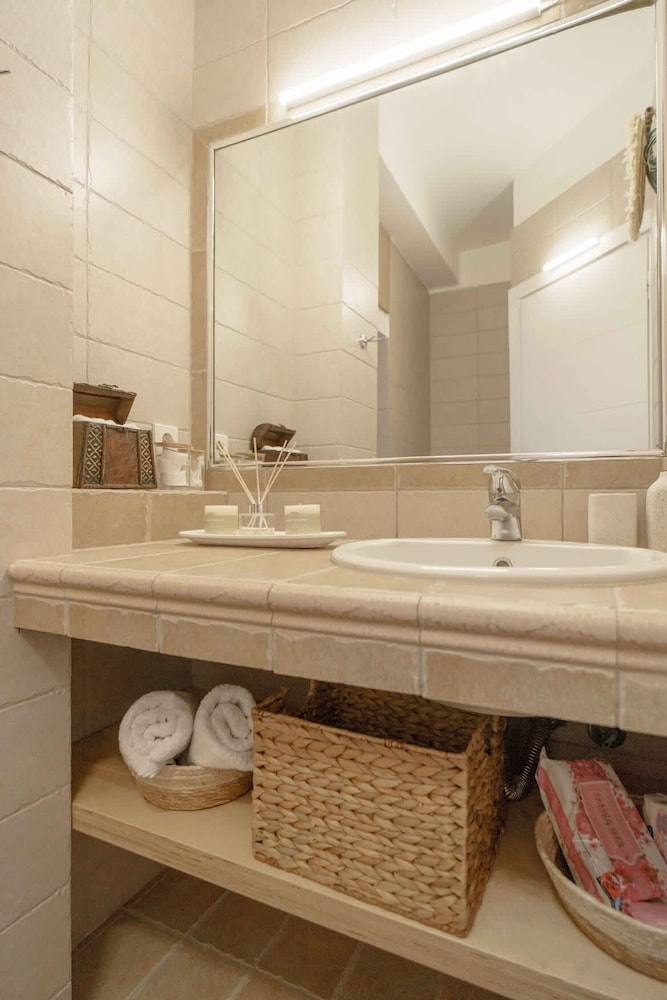 Acropolis Panorama Penthouse - Central Cozy Nest