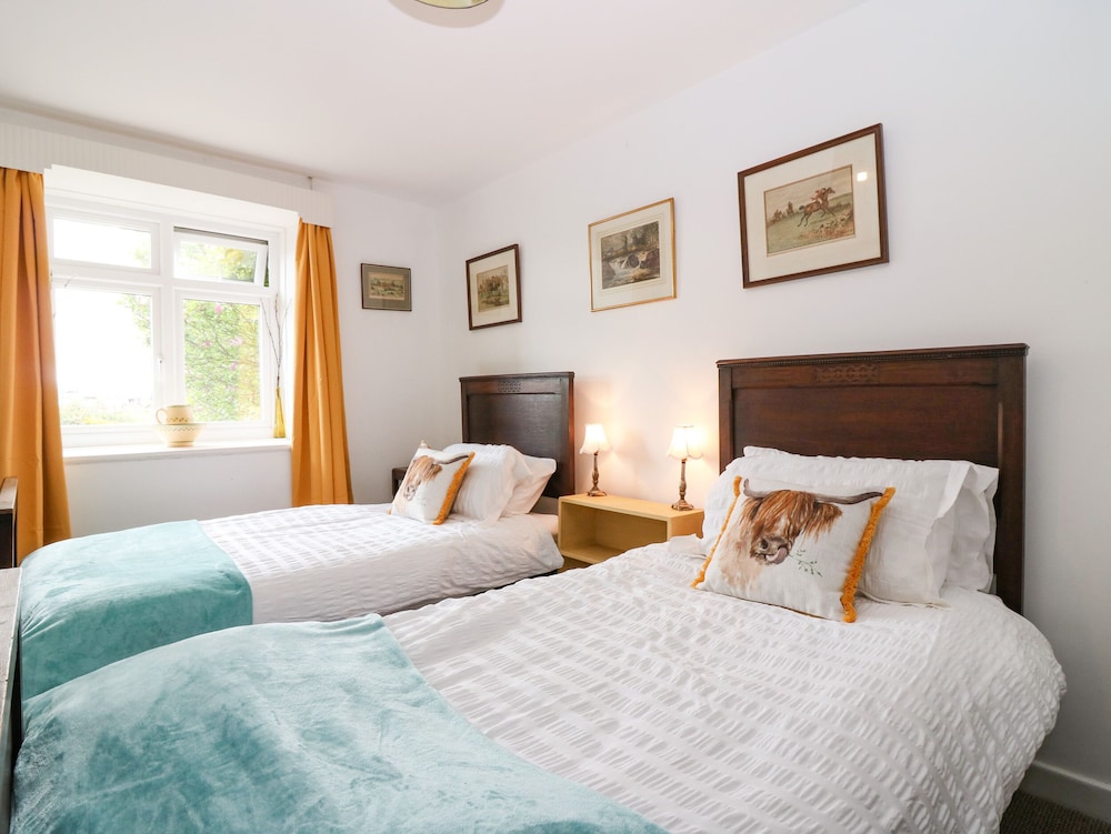 Charlies Cottage
