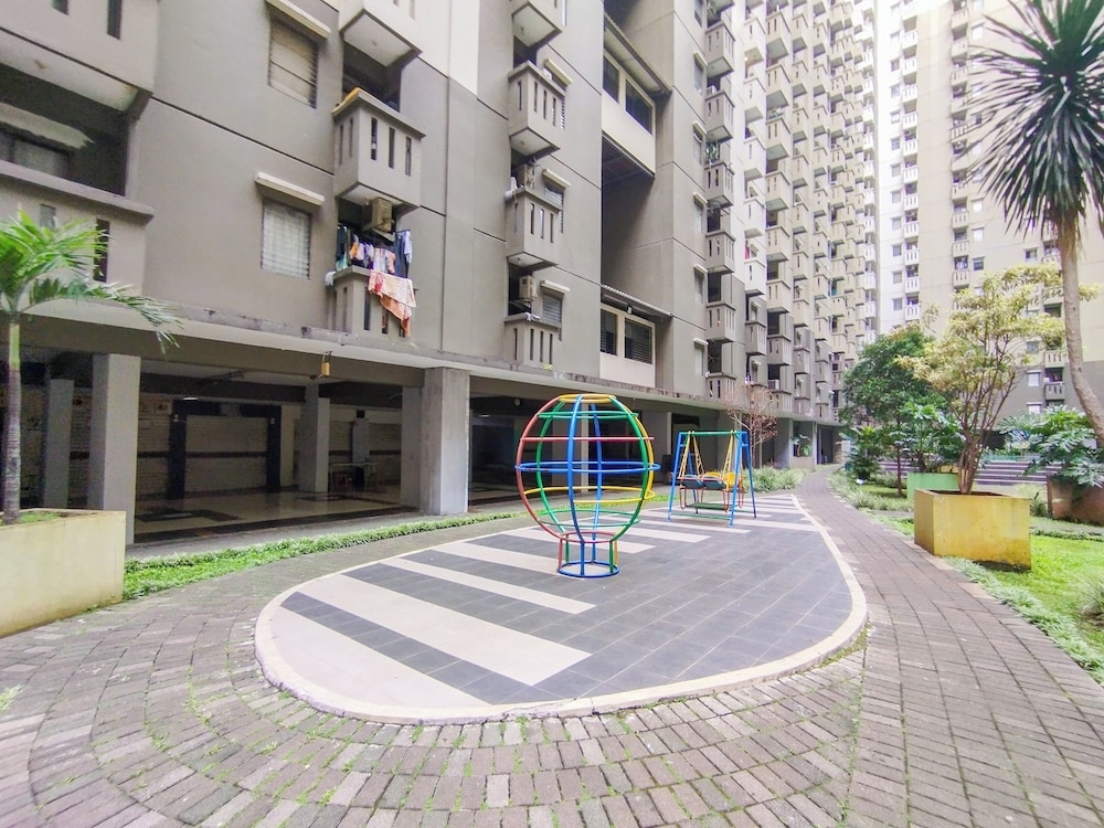 Cozy Stay 3Br Apartment Gateway Ahmad Yani Cicadas
