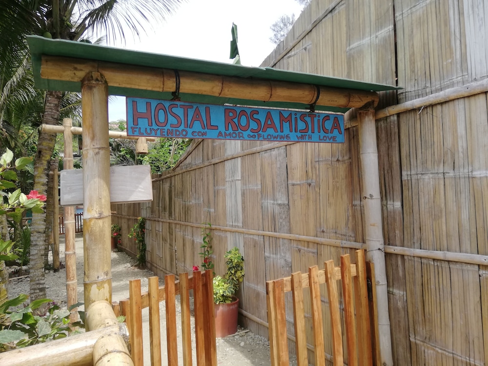 Hostal Rosa Mistica