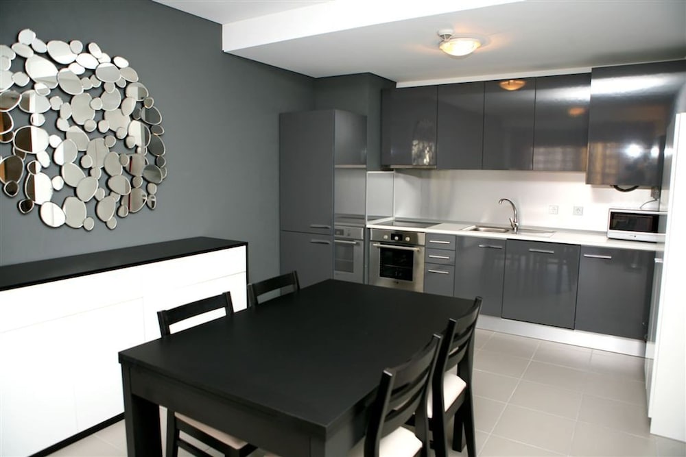 08 in Portim o With 1 Bedrooms and 1 Bathrooms