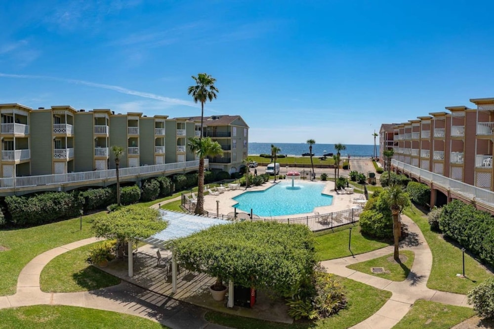 Beautiful Ocean Views at The Victorian