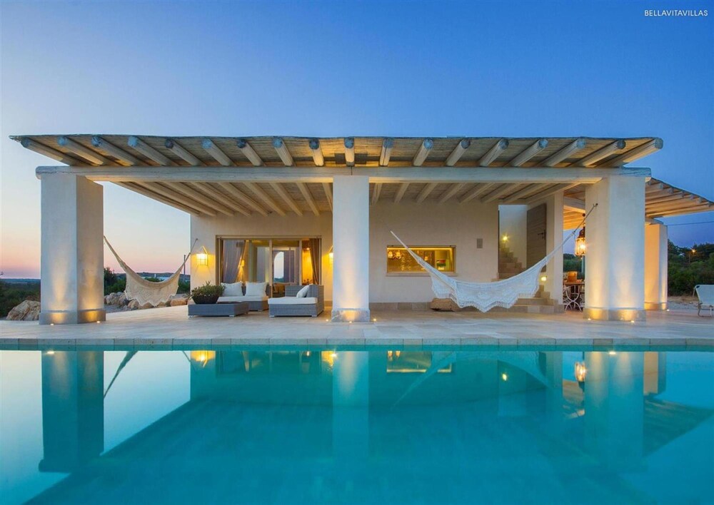 246 Villa Extralusso con Piscina a Manduria view 4