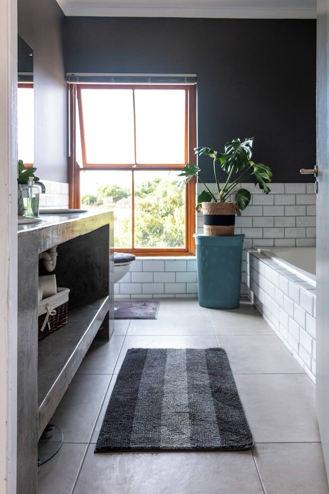 Serene Langebaan Getaway With Garden Views