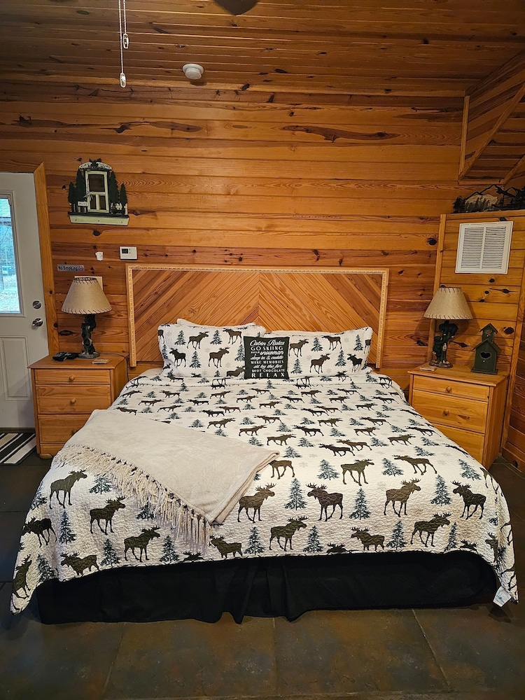 Honey Bear Haven Suite 1