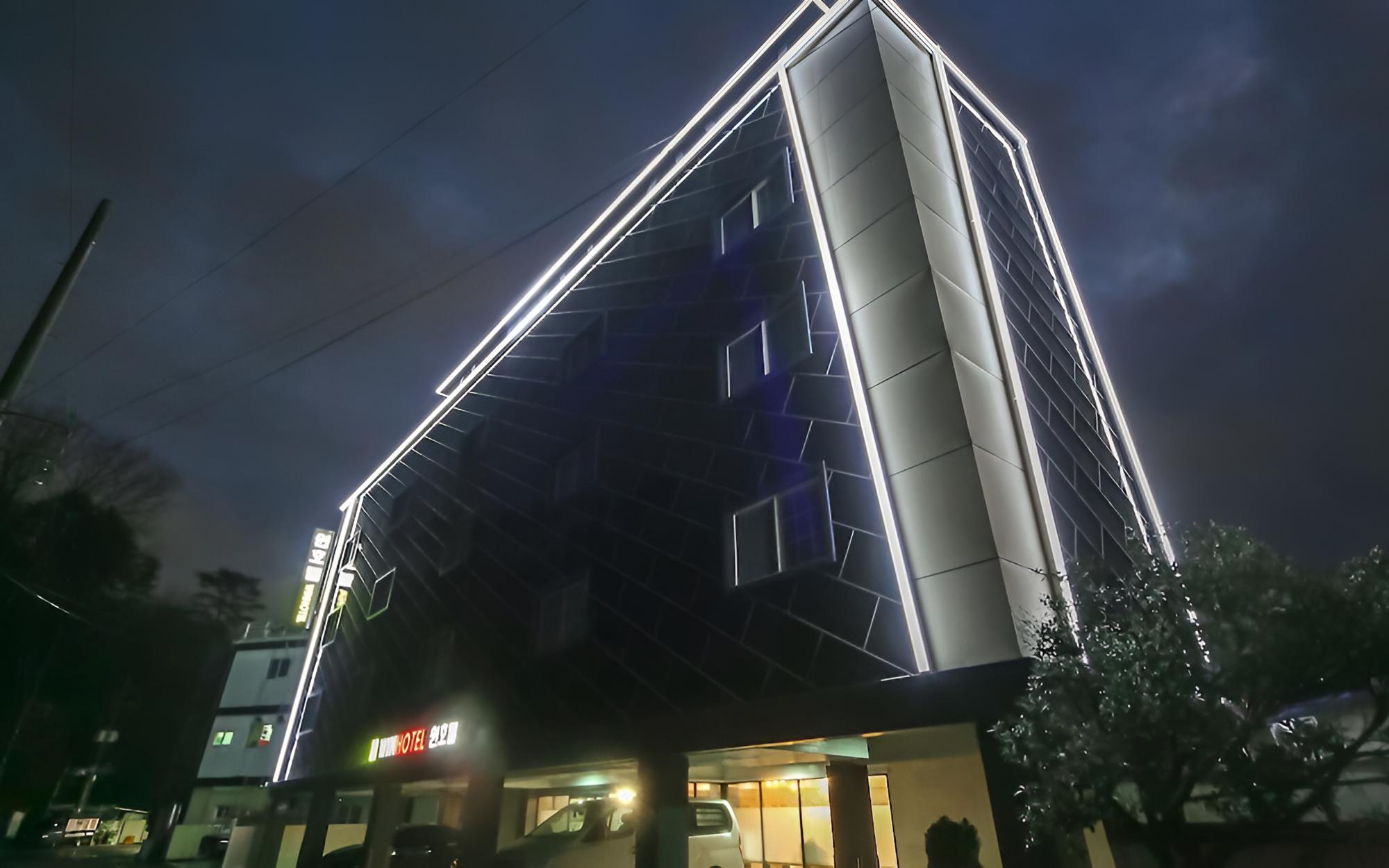 Geojedo Okpo Win Hotel