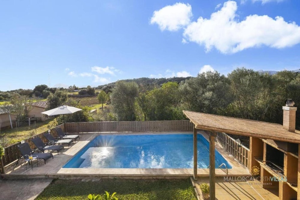 Cottage in Pollensa With Private Pool