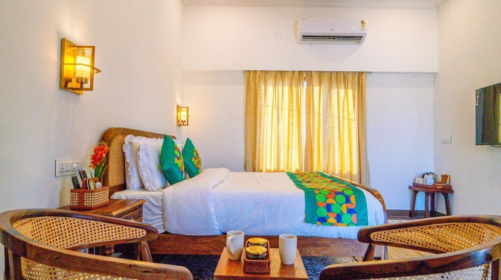 Hotel Hinduja Luxury Camp & Resort