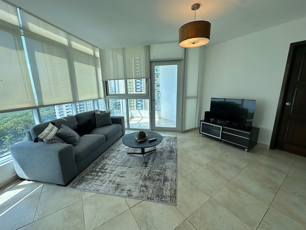 Estrella Federal I 2 Bedroom Apt in Costa del Este