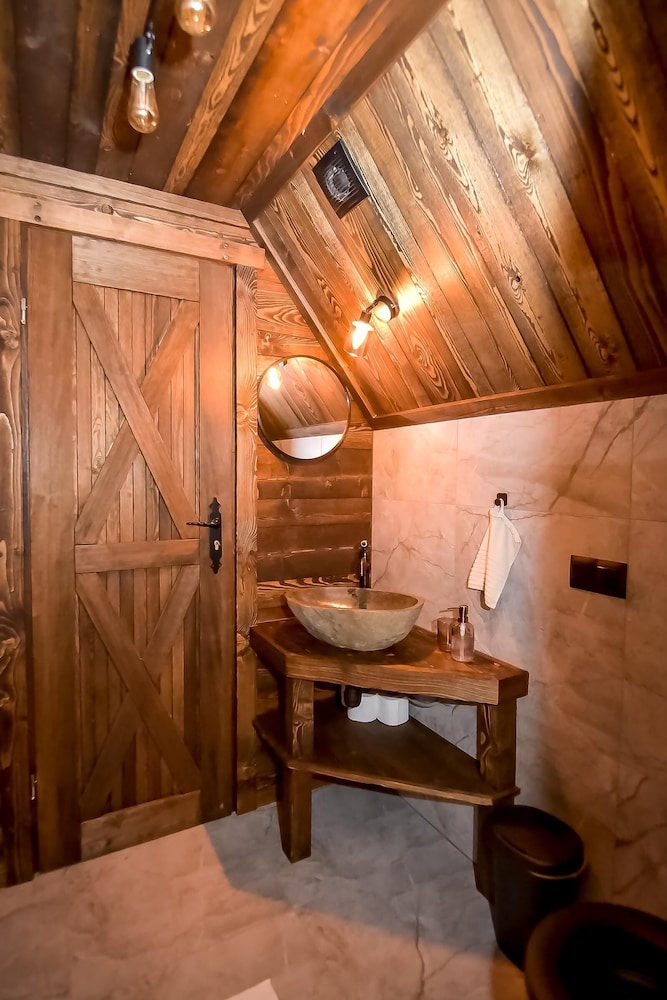 Osada Góralska Ostoja Pod Gubałówką z Jacuzzi