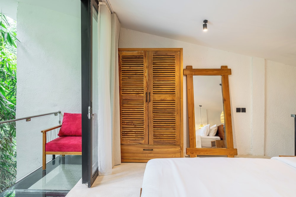 Sacred Jungle by EVDEkimi Ubud – Modern Villas and Apartments with Kitchens, Pools, & Personalized Concierge Service