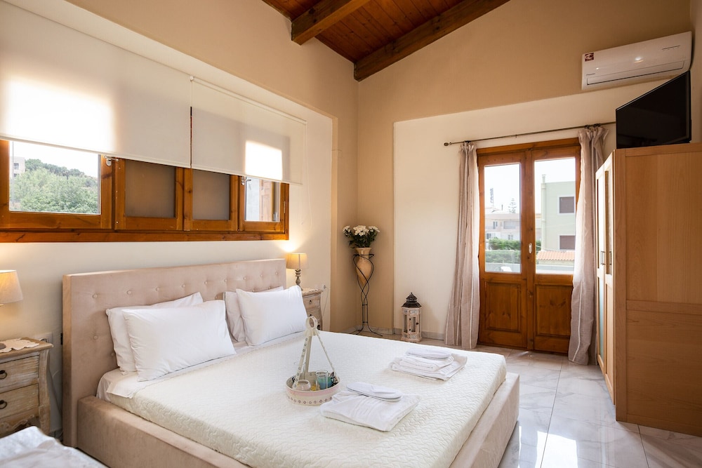 Golden Sand Beach Villa Villa