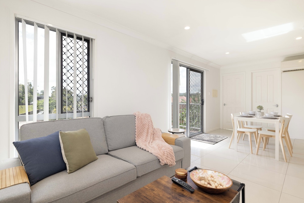 Smart Suites Self Check-in Apartments - 16 Darnley