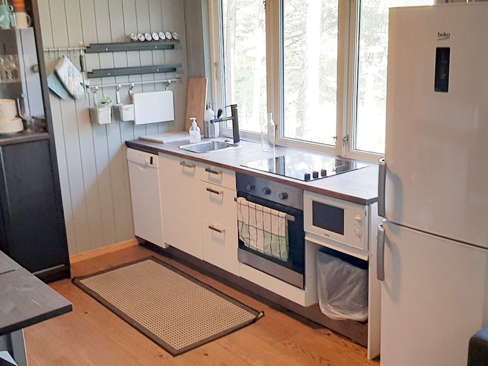 6 Person Holiday Home in Hummersak