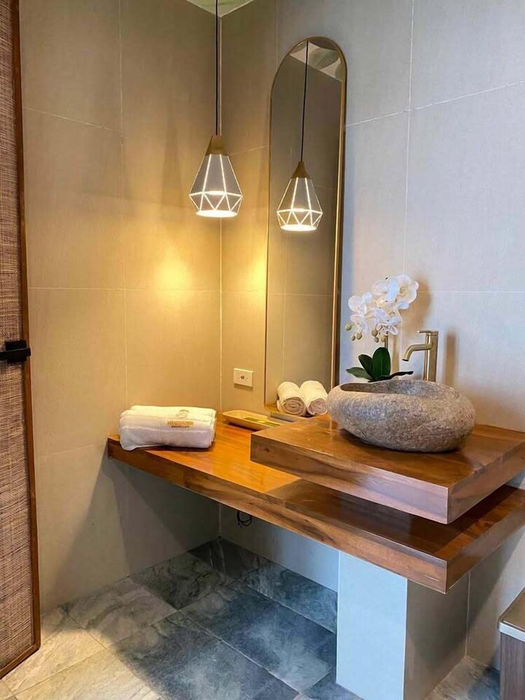 Manggadiwa Resort and Spa