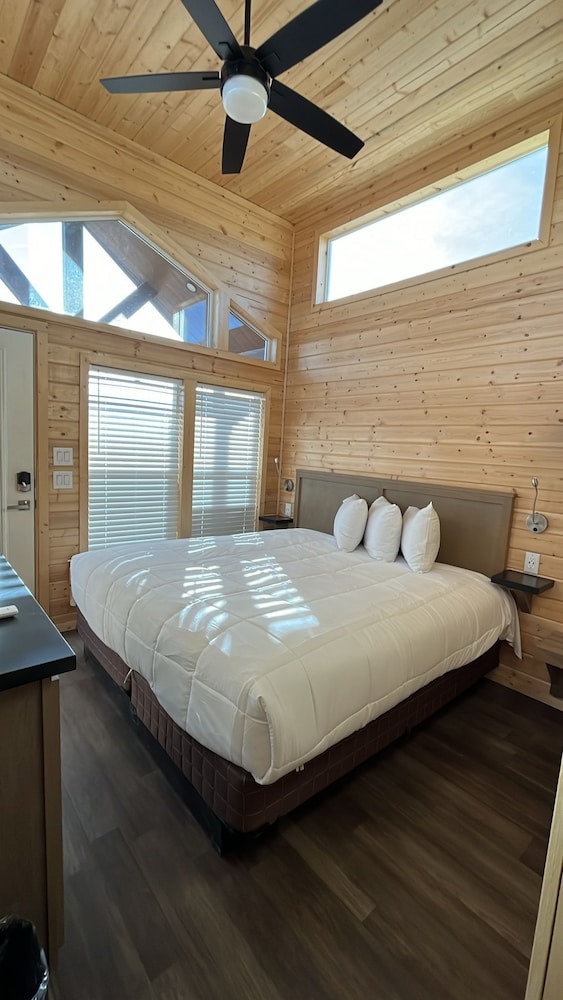 Grand Canyon Tiny Homes