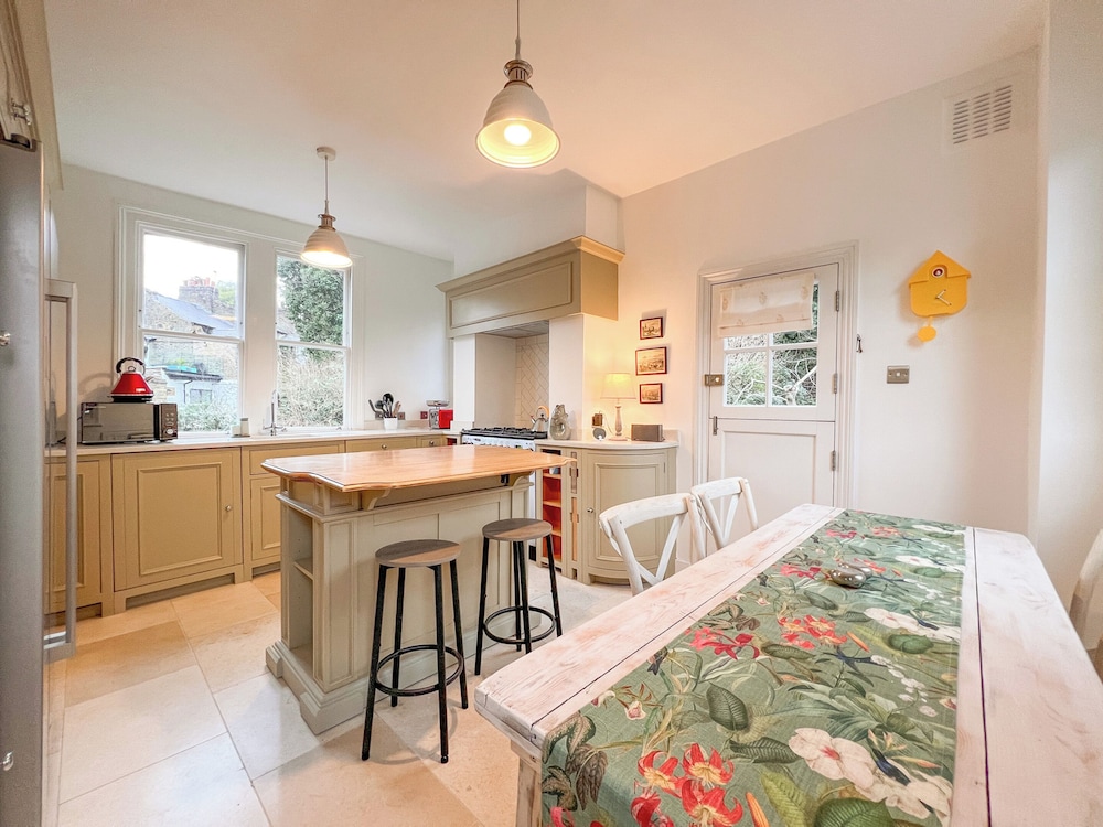 Historic 3-Bedroom Home in the Heart of Greenwich