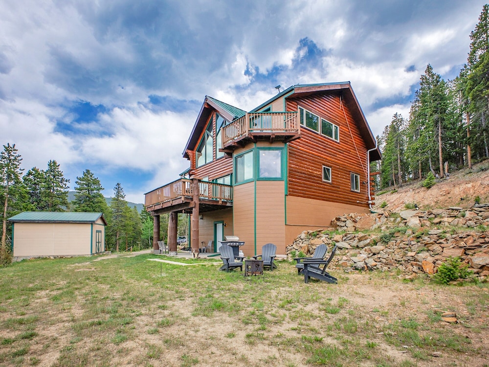 Switchback Basecamp 4 Bedroom Home