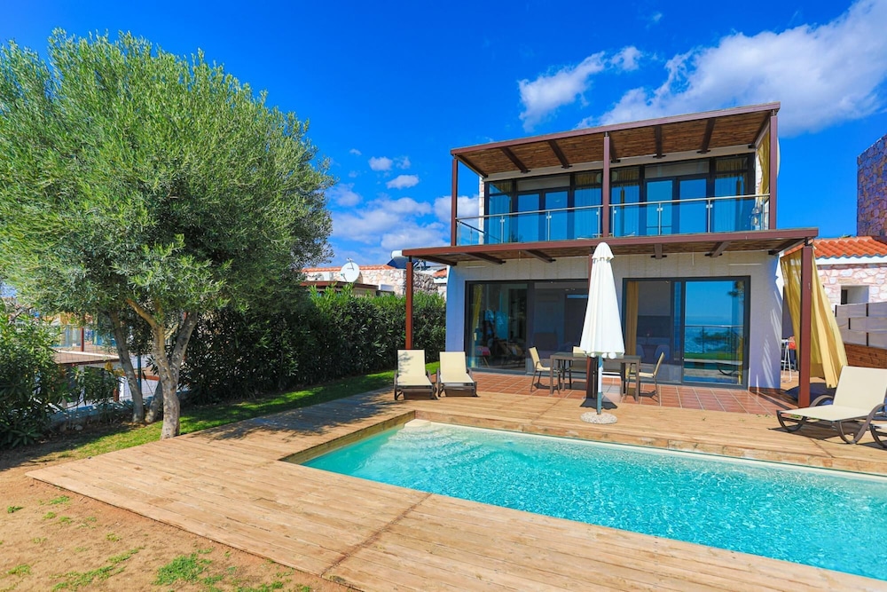 Kalma Villa Dio in Moudania