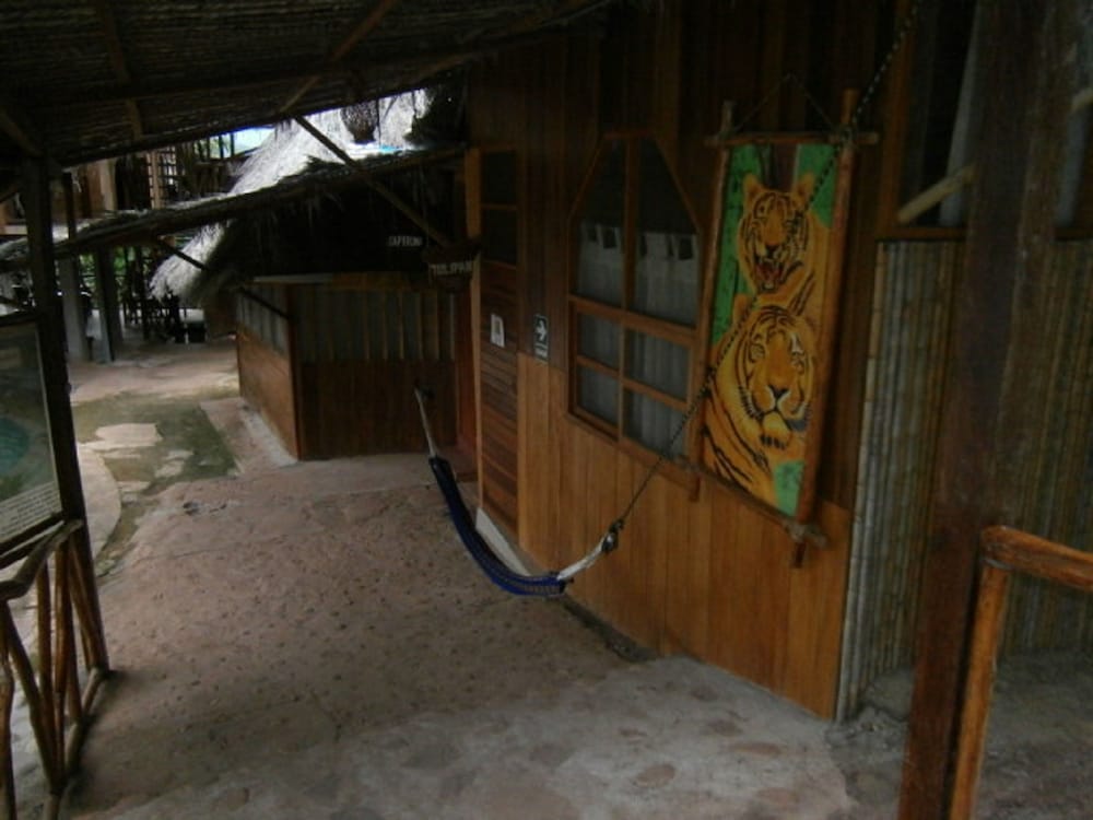 Madera Labrada Lodge