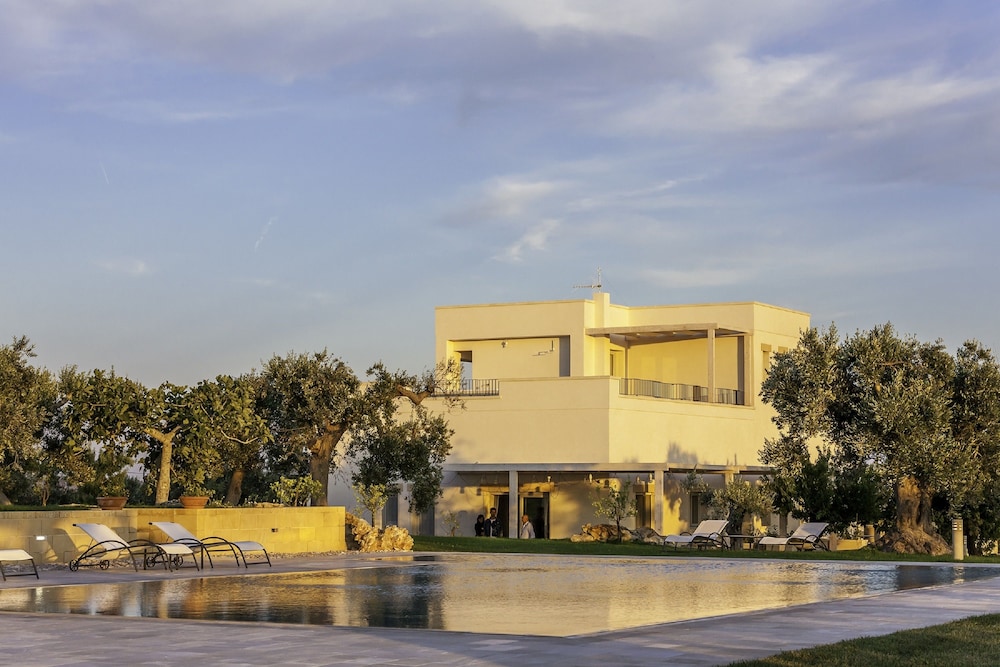 Tenuta Monticelli Bio Relais