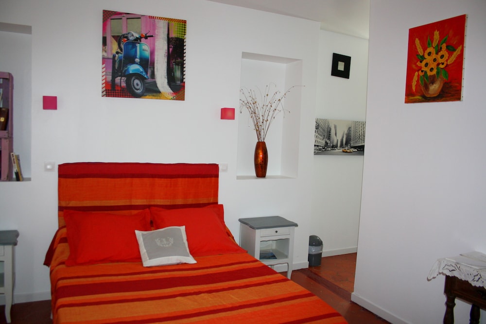 Mas de Bellegou B&B view 4