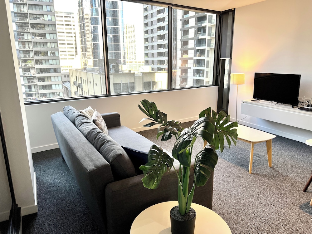 ReadySet Apartments at Upper West Side
