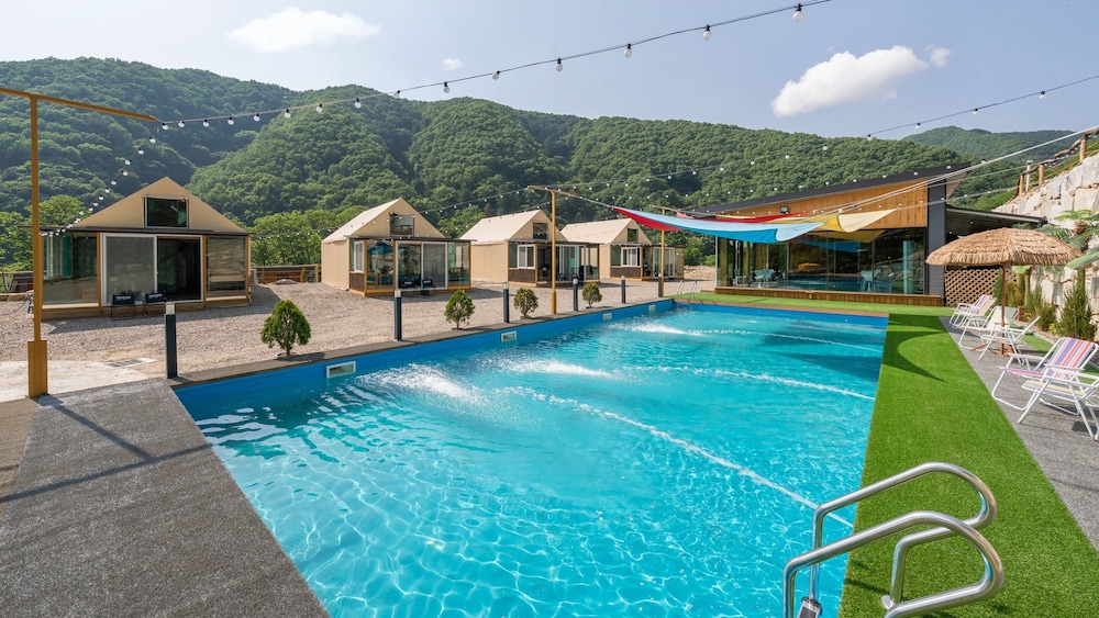 Gapyeong Castra Glamping