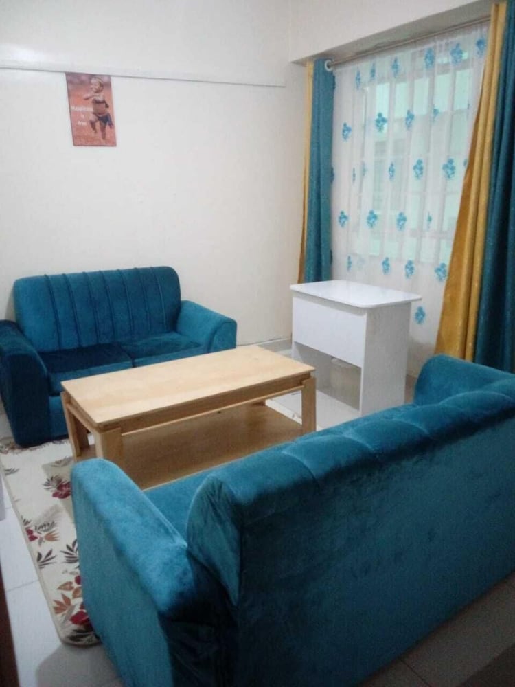 Lux Suites Khetias Apartments Naivasha